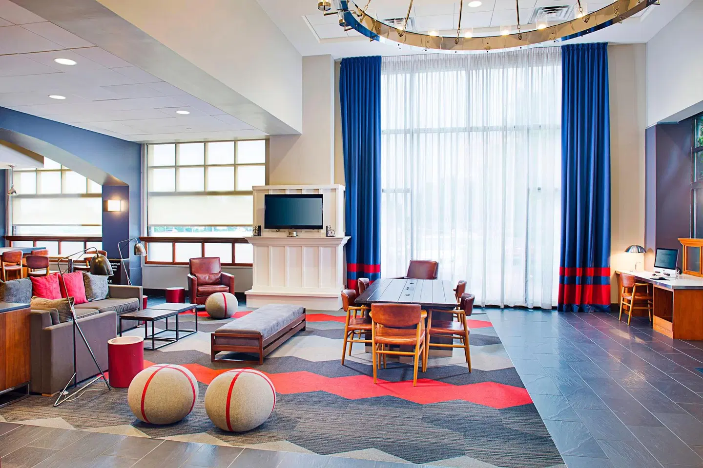 Four Points by Sheraton Philadelphia Airport LOUNGE_LOBBY
