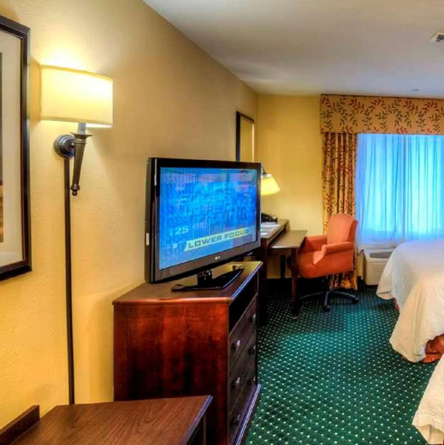 Hampton Inn & Suites Sacramento-Elk Grove Laguna I-5 ROOM_EXAMPLE