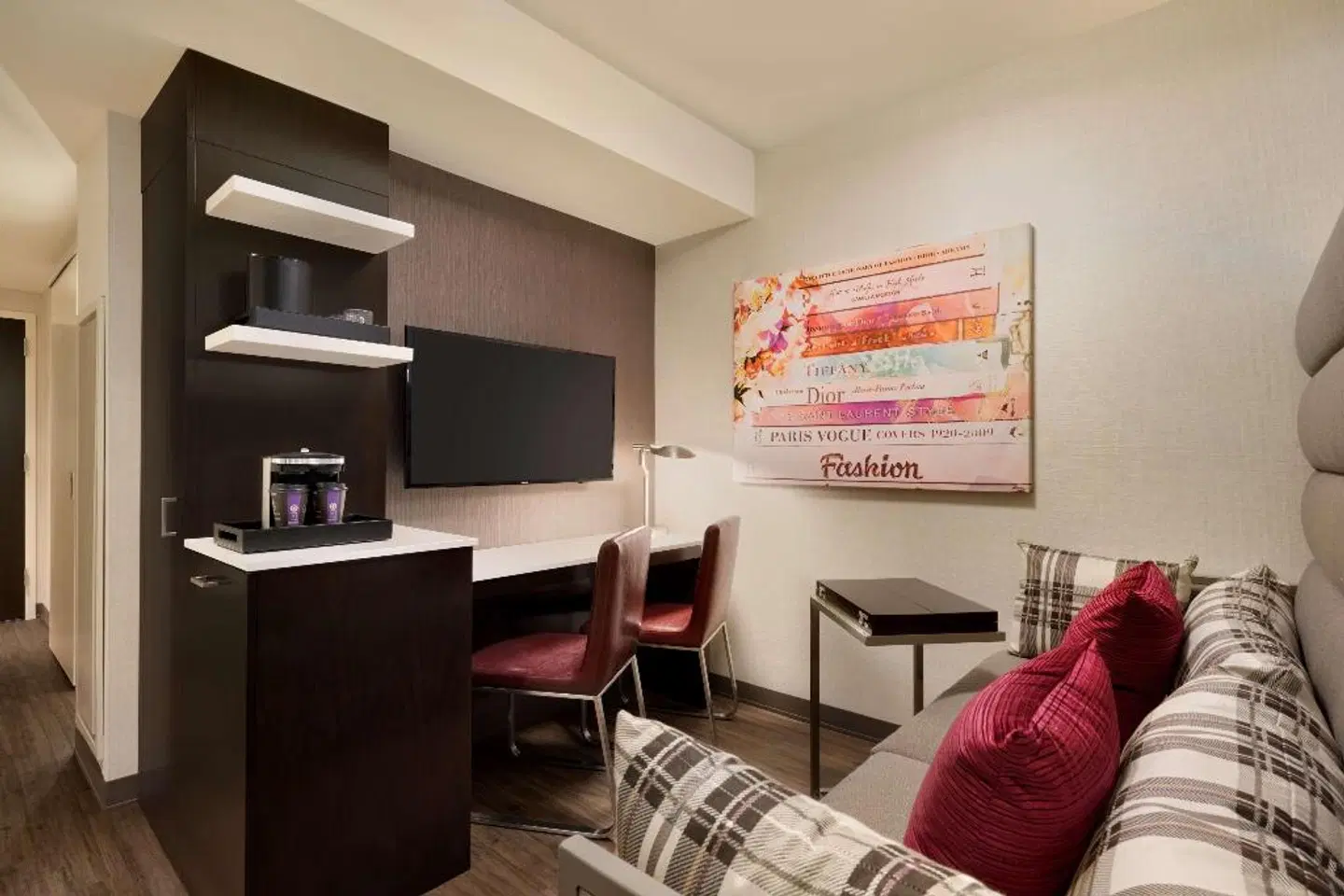 Embassy Suites by Hilton New York - Midtown Manhattan ROOM_EXAMPLE