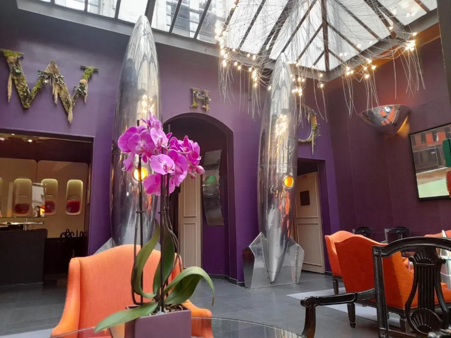 Windsor Opera LOUNGE_LOBBY