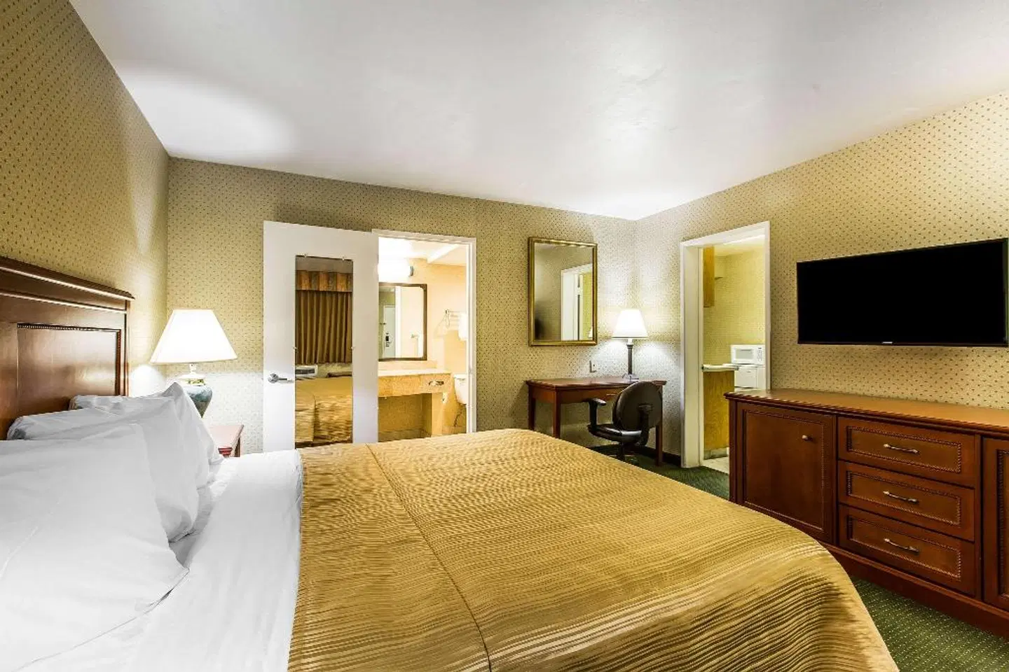Quality Inn Near China Lake Naval Station ROOM_EXAMPLE
