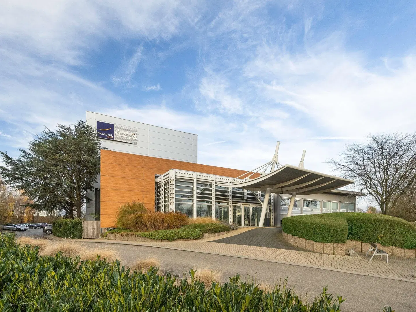 Novotel Brussels Airport EXTERIOR