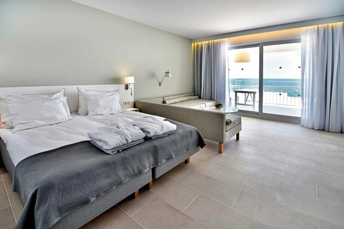 White Lagoon ROOM_EXAMPLE