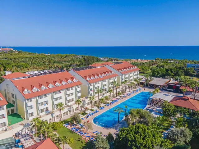 Süral Resort EXTERIOR