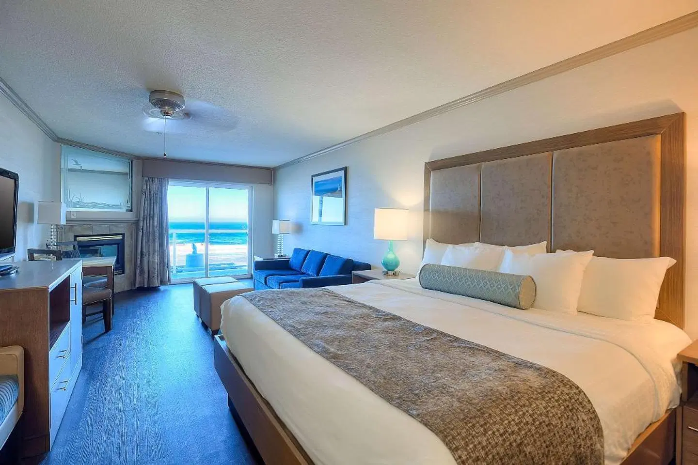 Elizabeth Oceanfront Suites, an Ascend Hotel Collection ROOM_EXAMPLE