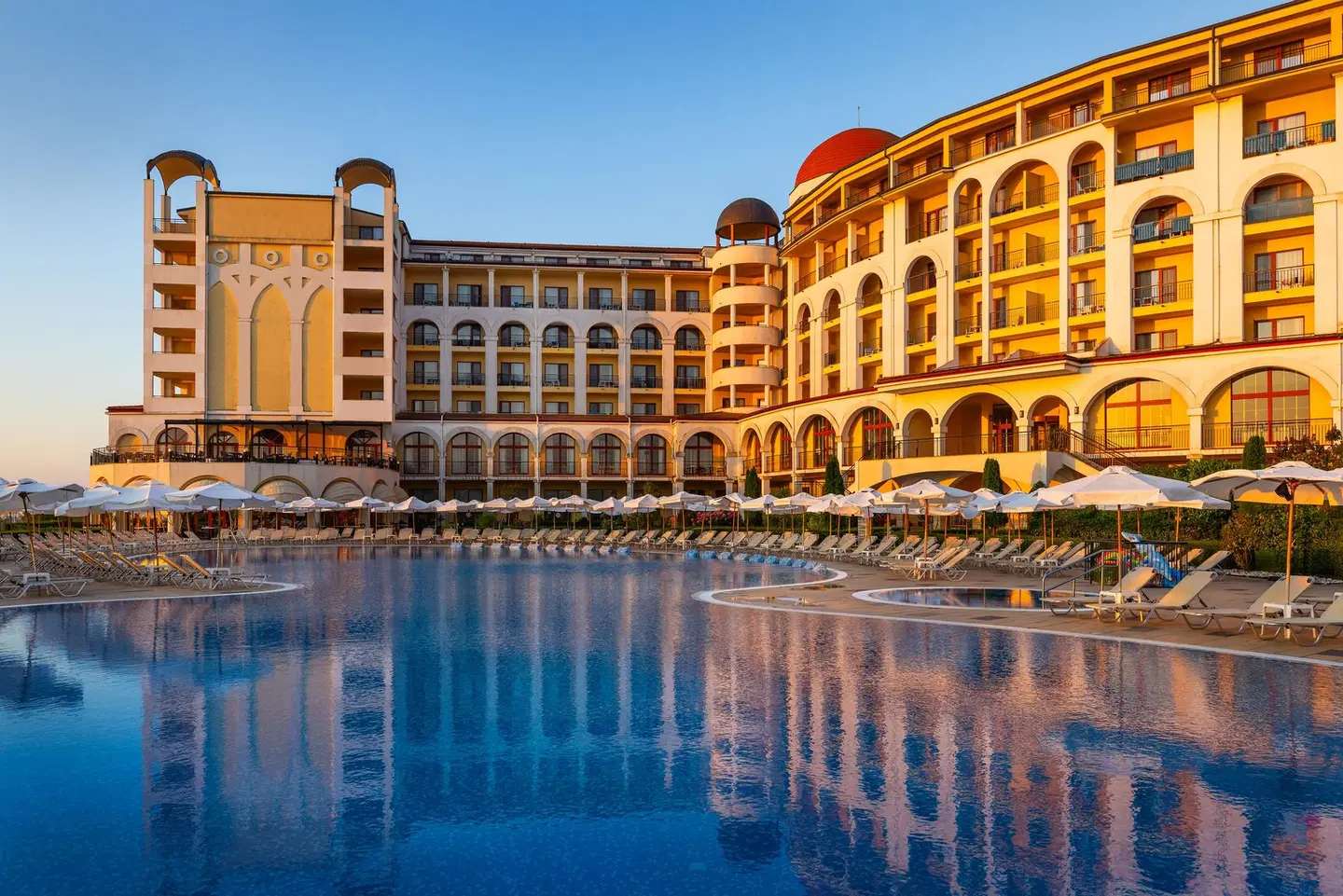 Alua Helios Bay OUTDOOR_POOL