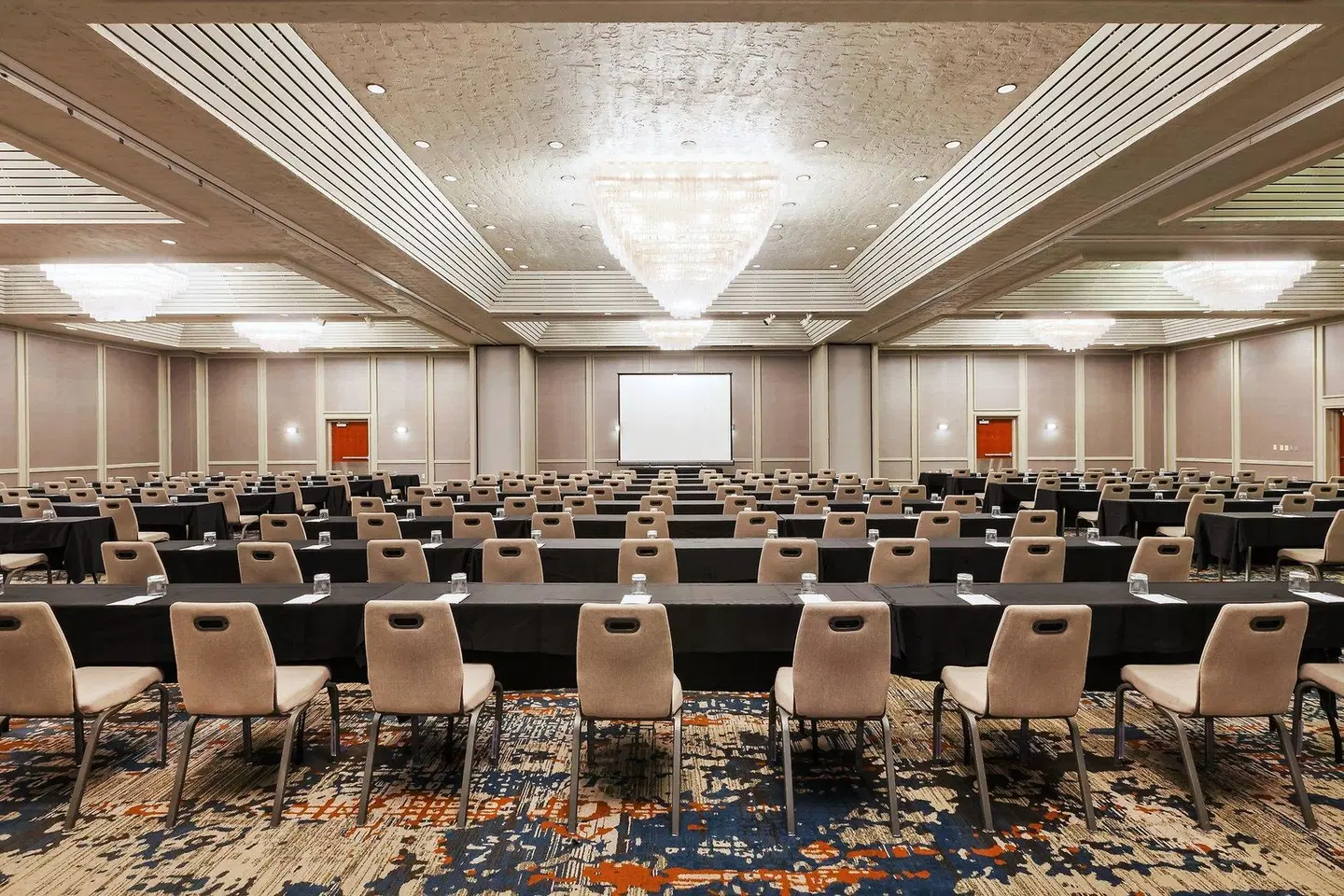 Crowne Plaza Columbus North - Worthington by IHG Konferenz