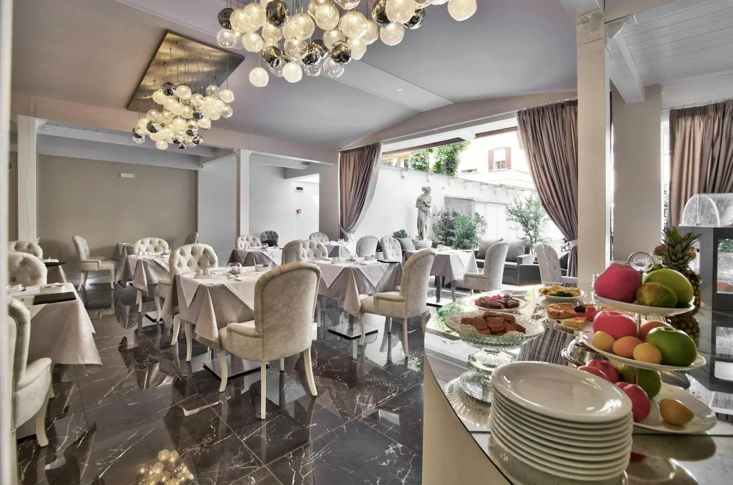 The Moon Boutique Hotel Restaurant