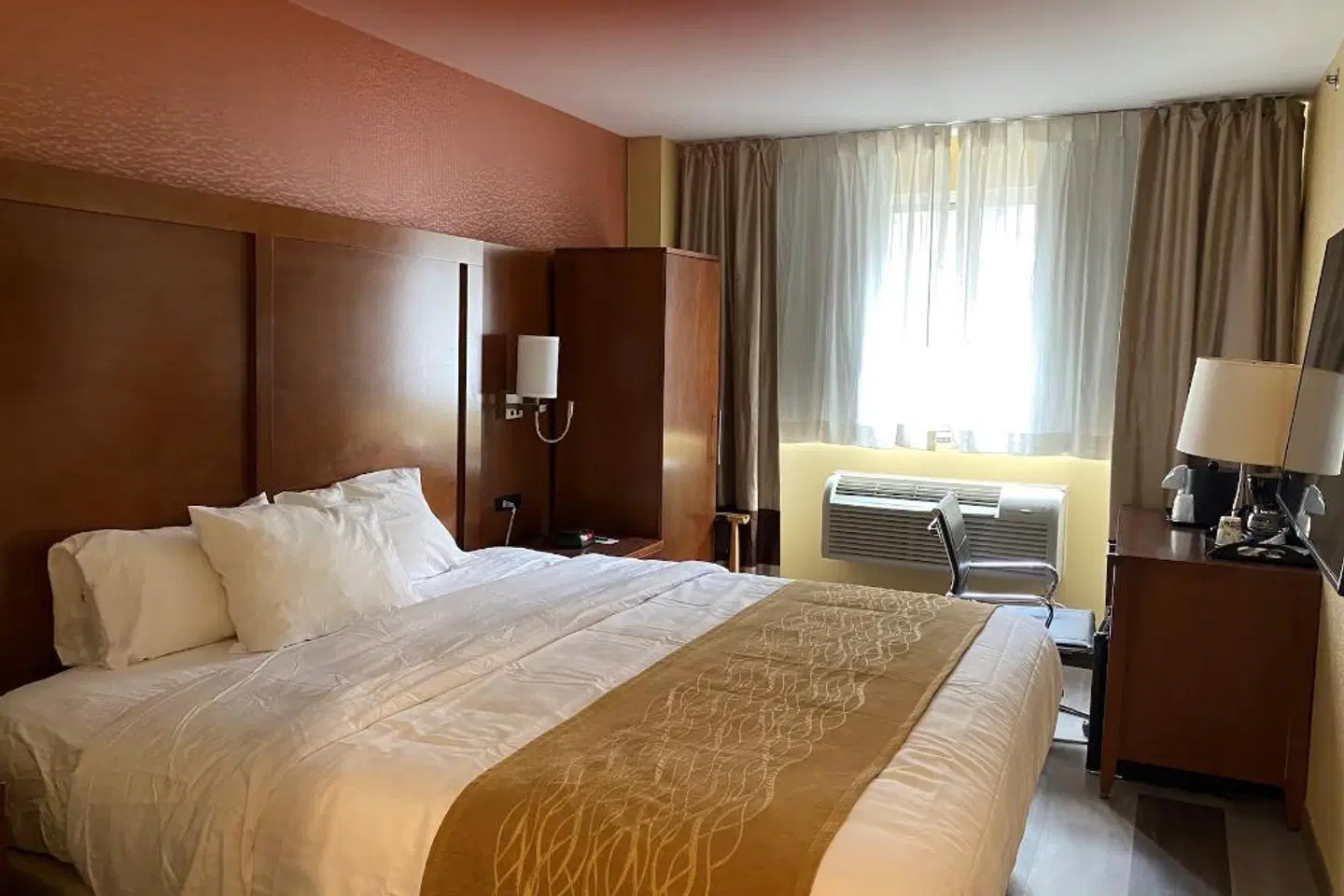 Ramada by Wyndham New York Times Square West ROOM_EXAMPLE