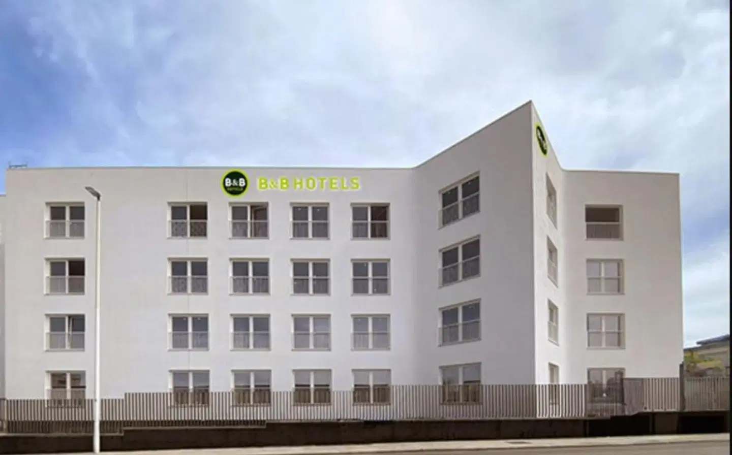 B&B HOTEL Sassari EXTERIOR