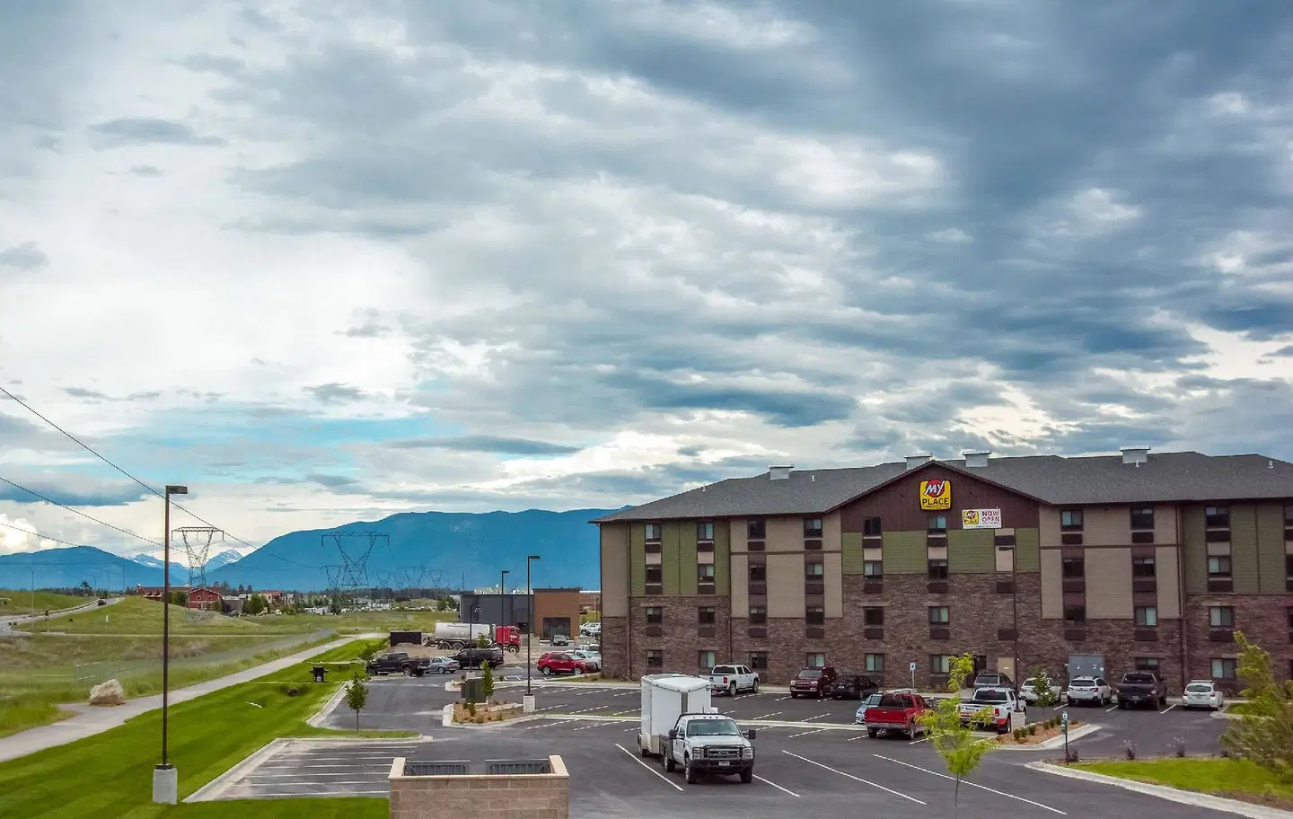 My Place Hotel-Kalispell, MT EXTERIOR