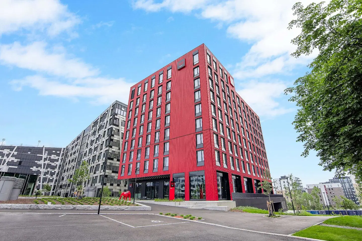 Radisson RED Oslo Økern EXTERIOR