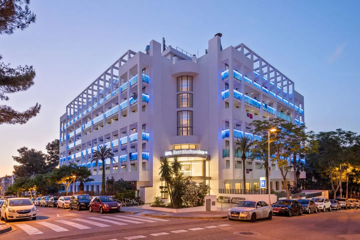 Best Mediterraneo EXTERIOR