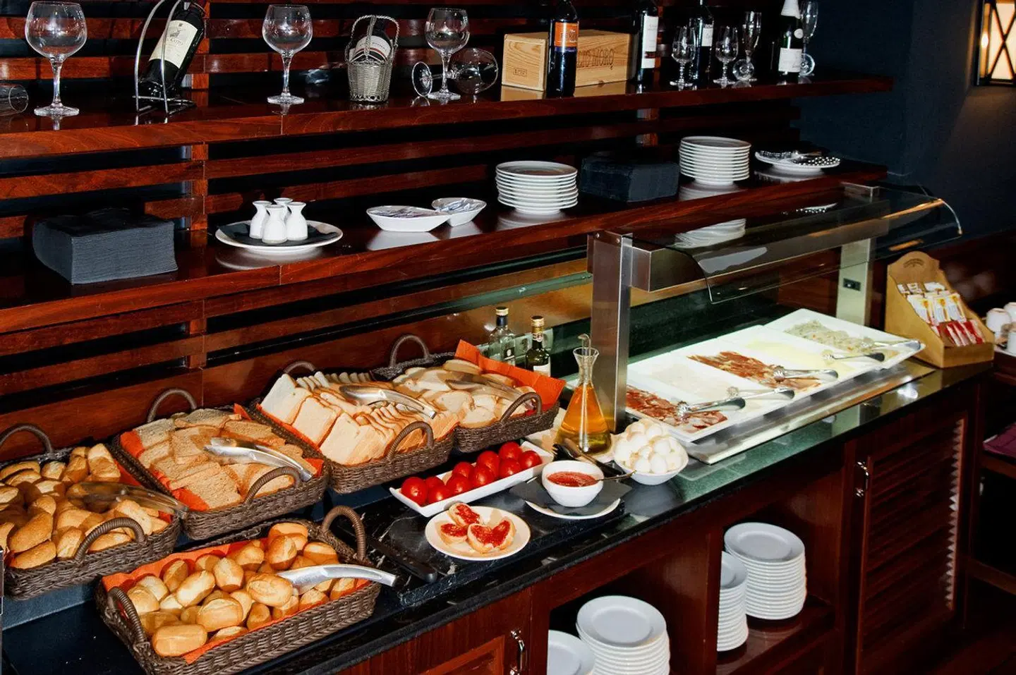 U232 Hotel Restaurant
