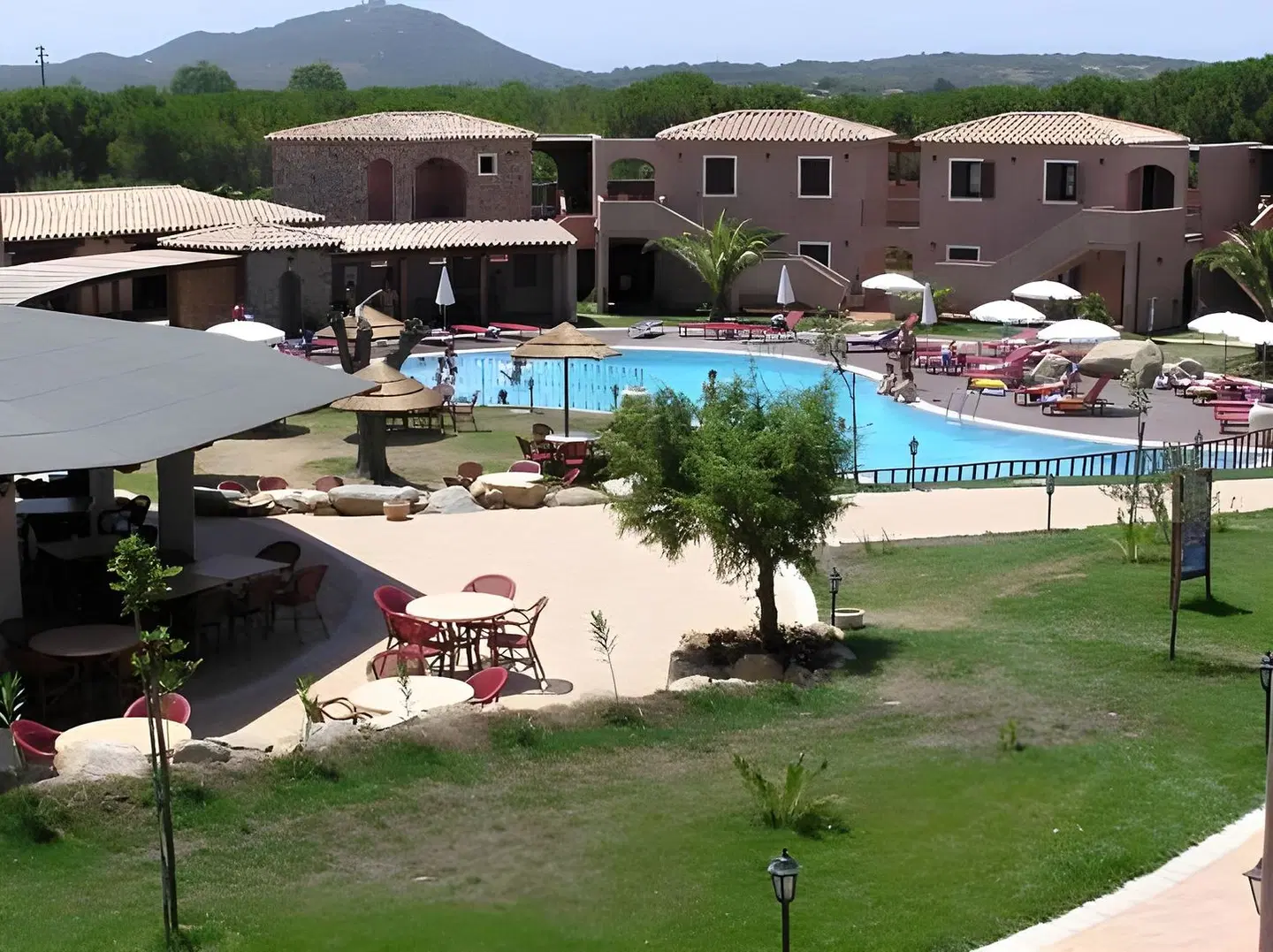 S'Incantu Resort EXTERIOR