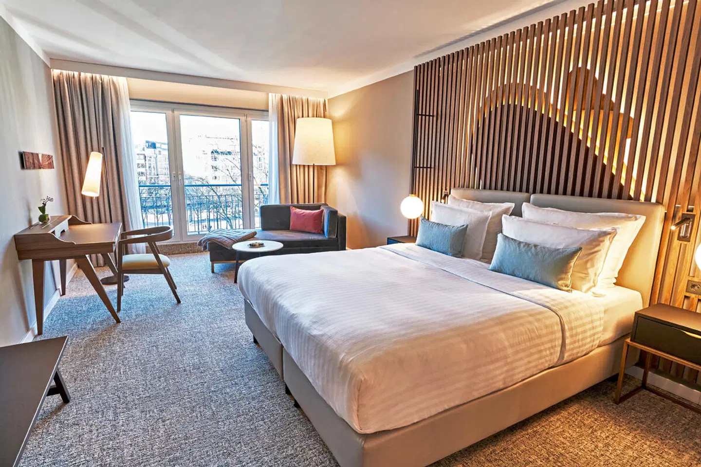 Steigenberger Hotel Hamburg ROOM_EXAMPLE