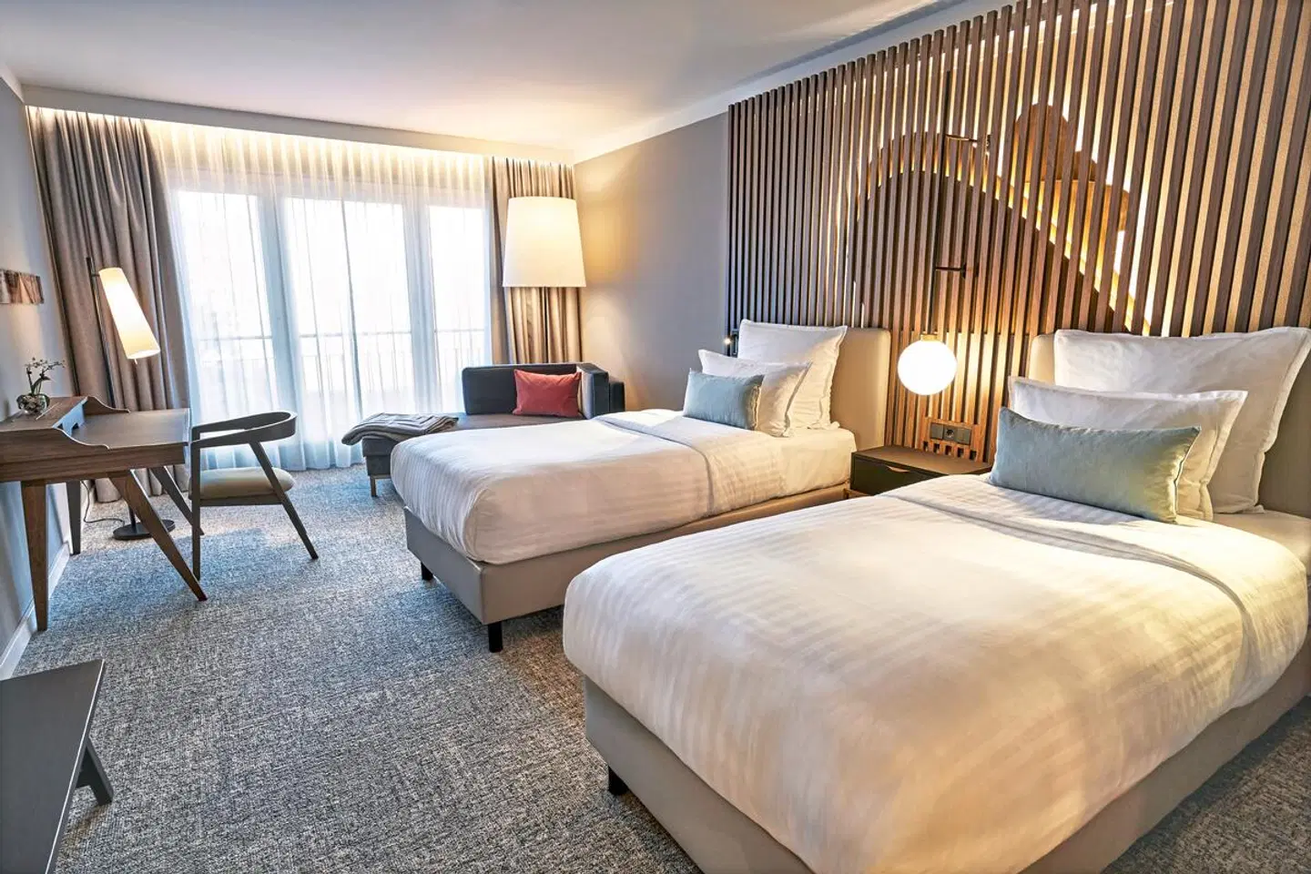 Steigenberger Hotel Hamburg ROOM_EXAMPLE