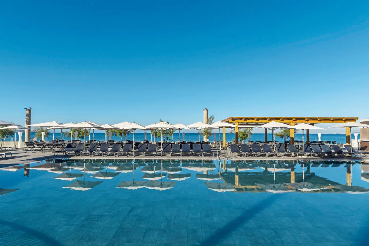 Fontanellas Playa OUTDOOR_POOL
