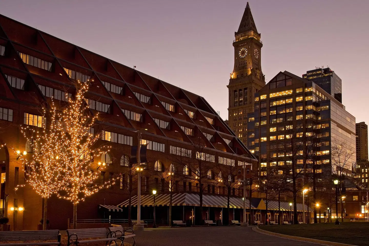 Boston Marriott Long Wharf EXTERIOR