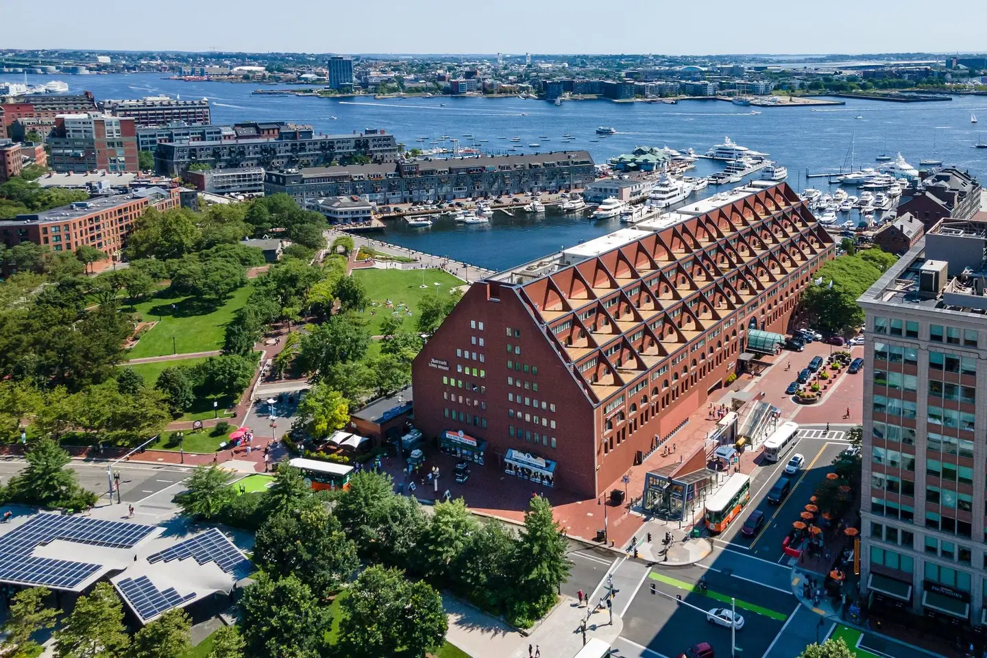Boston Marriott Long Wharf EXTERIOR