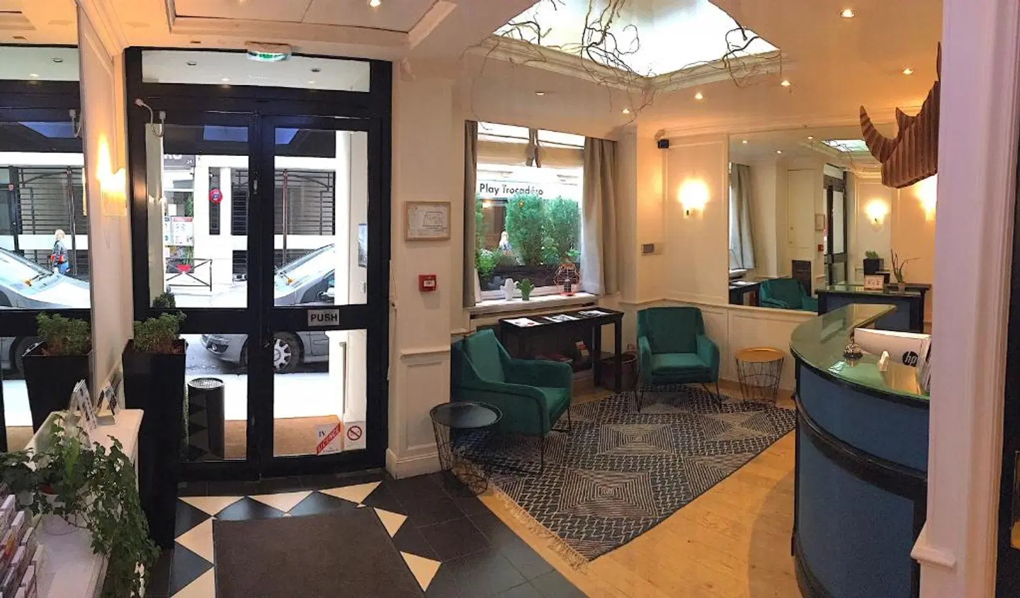 Etoile Trocadero LOUNGE_LOBBY