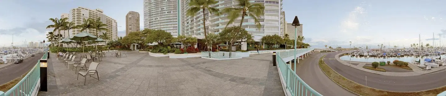Waikiki Marina Resort at the Ilikai EXTERIOR