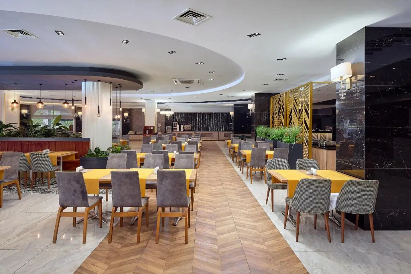Annabella Diamond Hotel & Spa Restaurant
