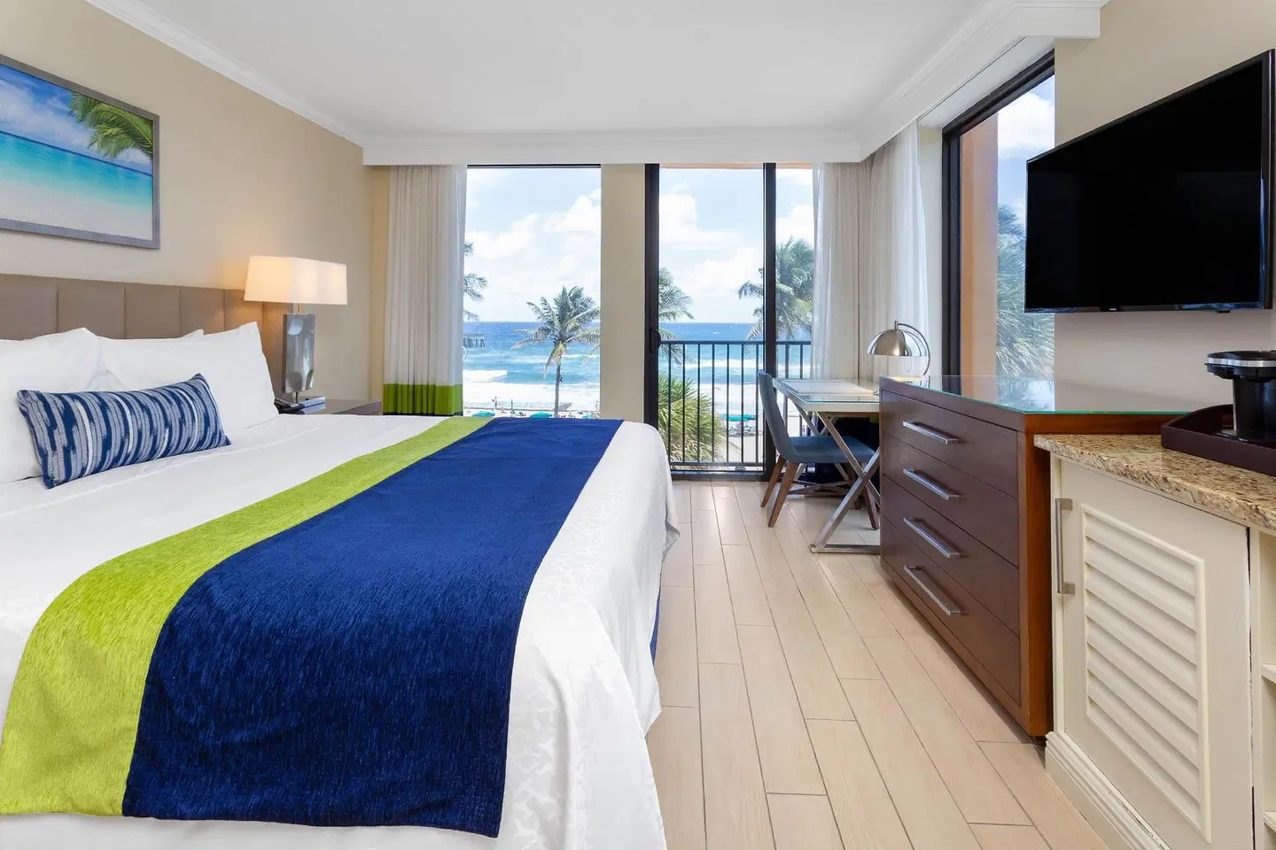 Wyndham Deerfield Beach Resort ROOM_EXAMPLE