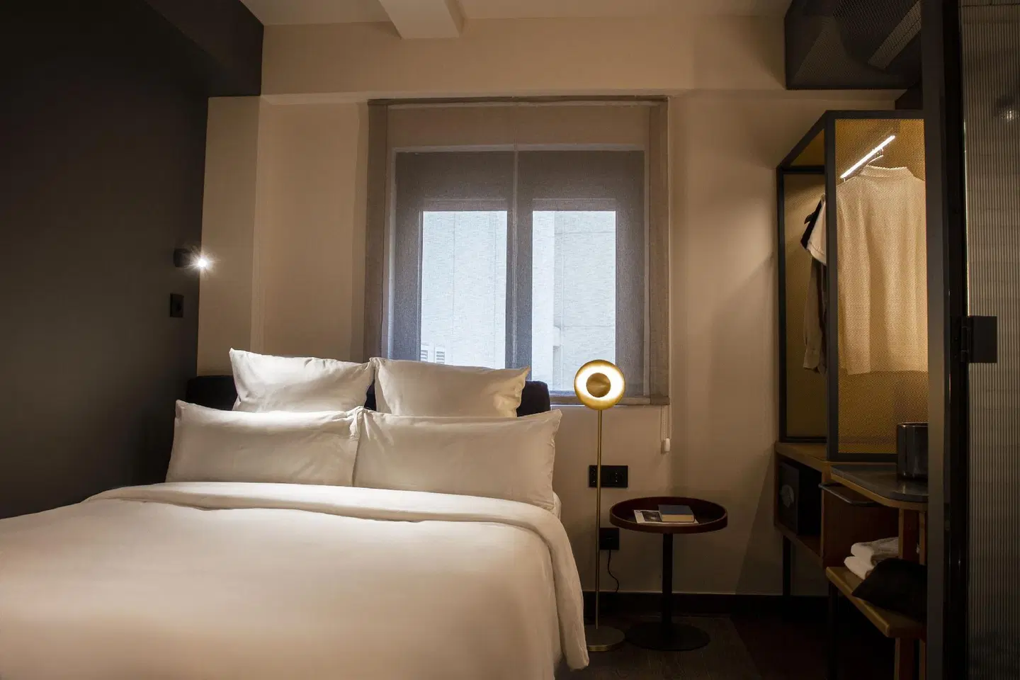 Letoh Letoh Sevilla ROOM_EXAMPLE