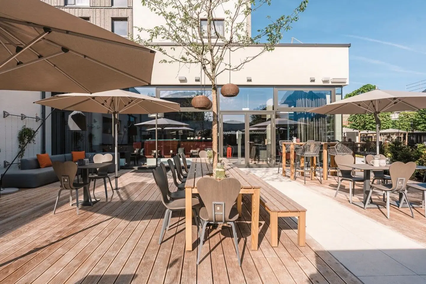 aja Garmisch-Partenkirchen Terrasse