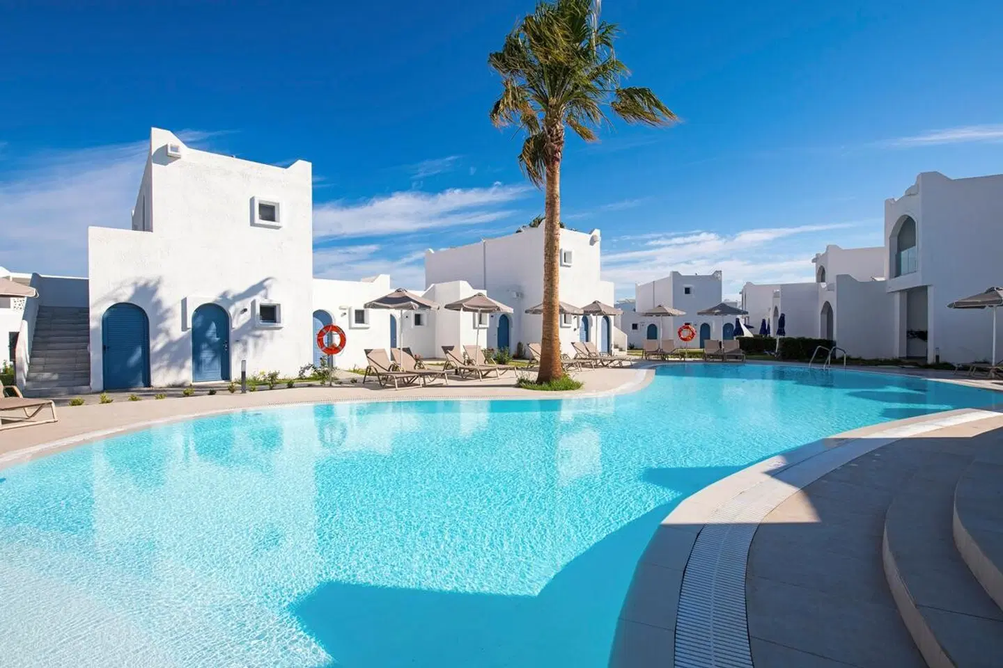 Aeolos Beach Hotel OUTDOOR_POOL