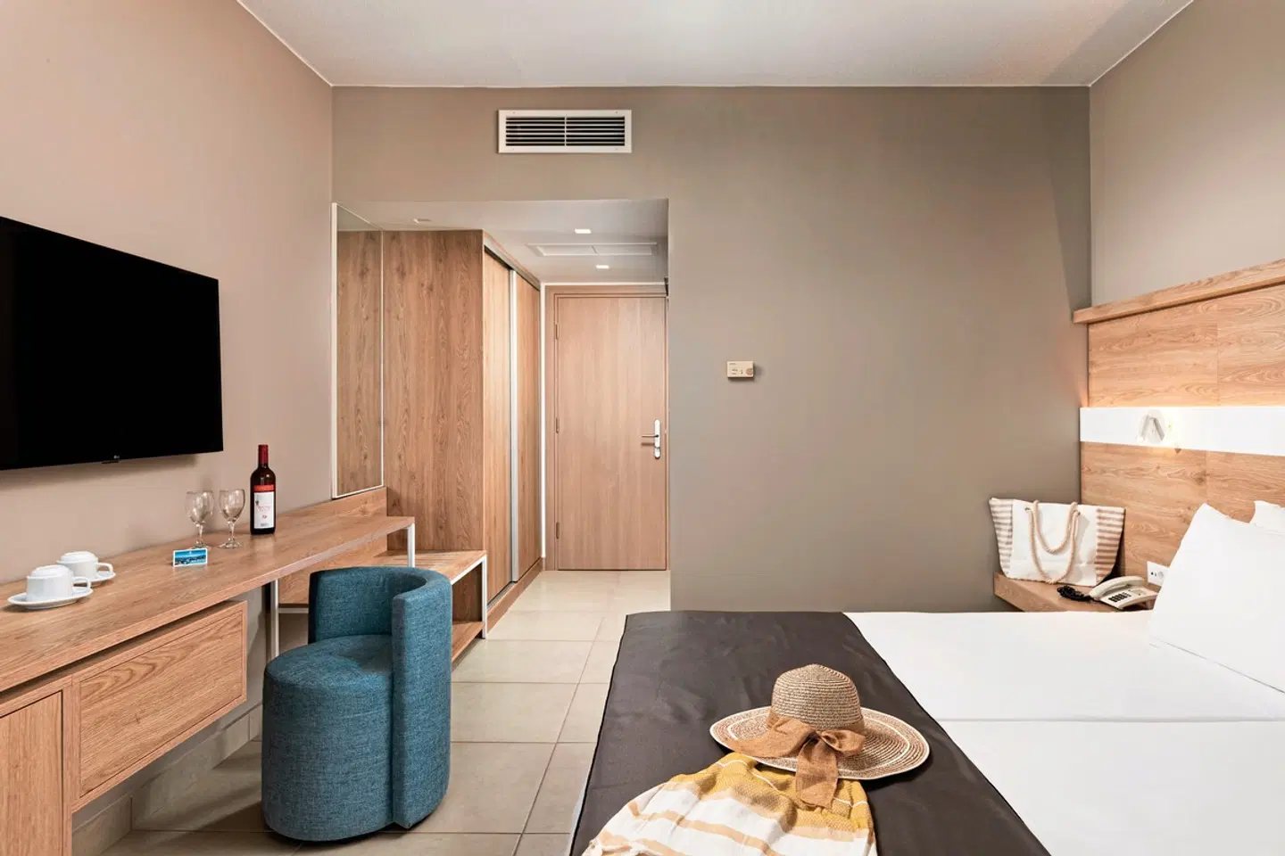 Aeolos Beach Hotel ROOM_EXAMPLE