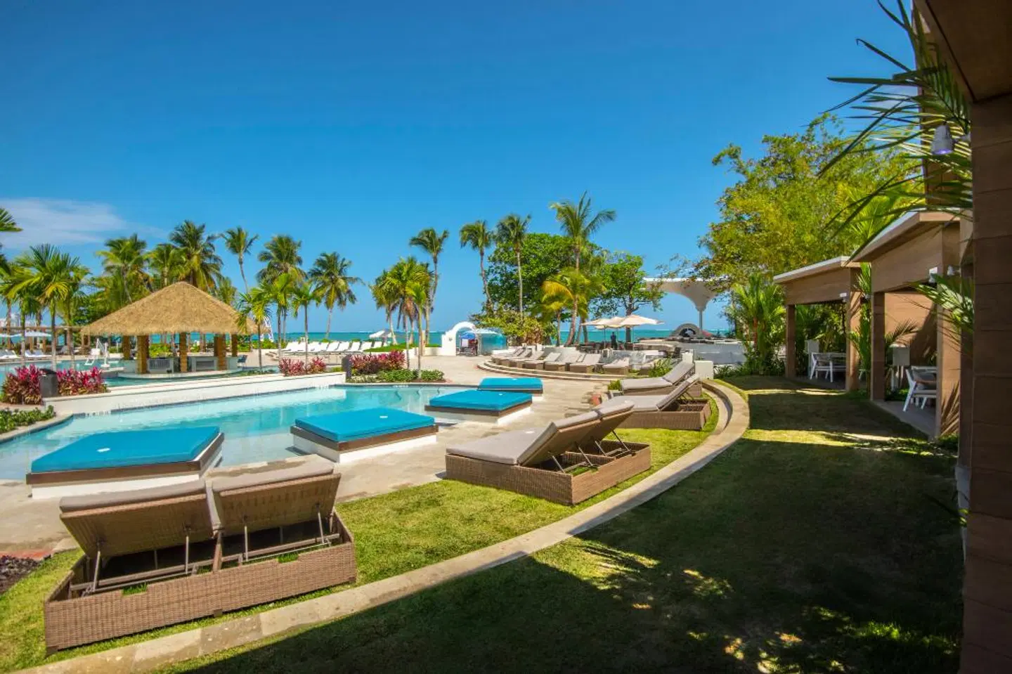 Fairmont El San Juan Hotel OUTDOOR_POOL