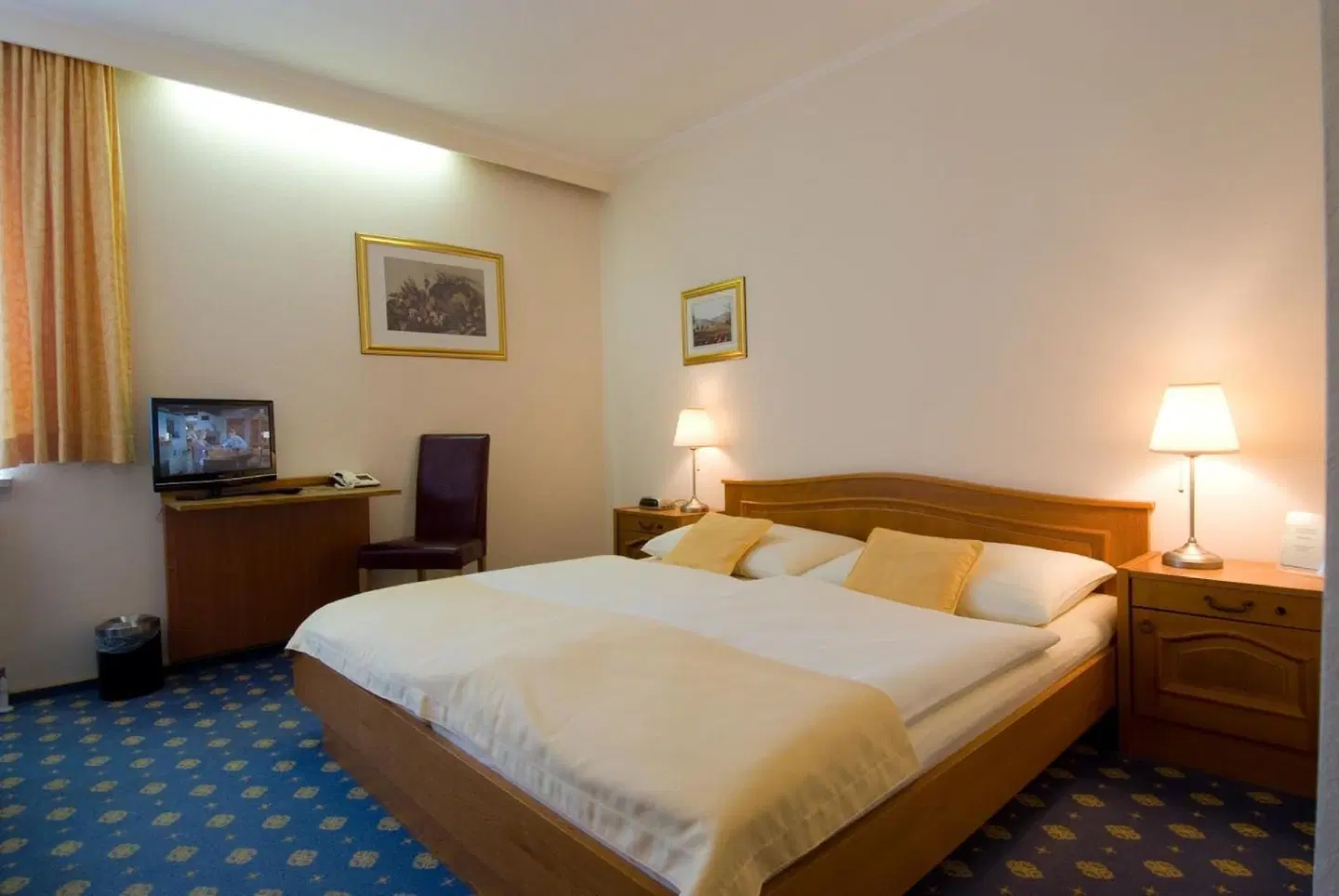 Hotel Biedermeier Hof ROOM_EXAMPLE