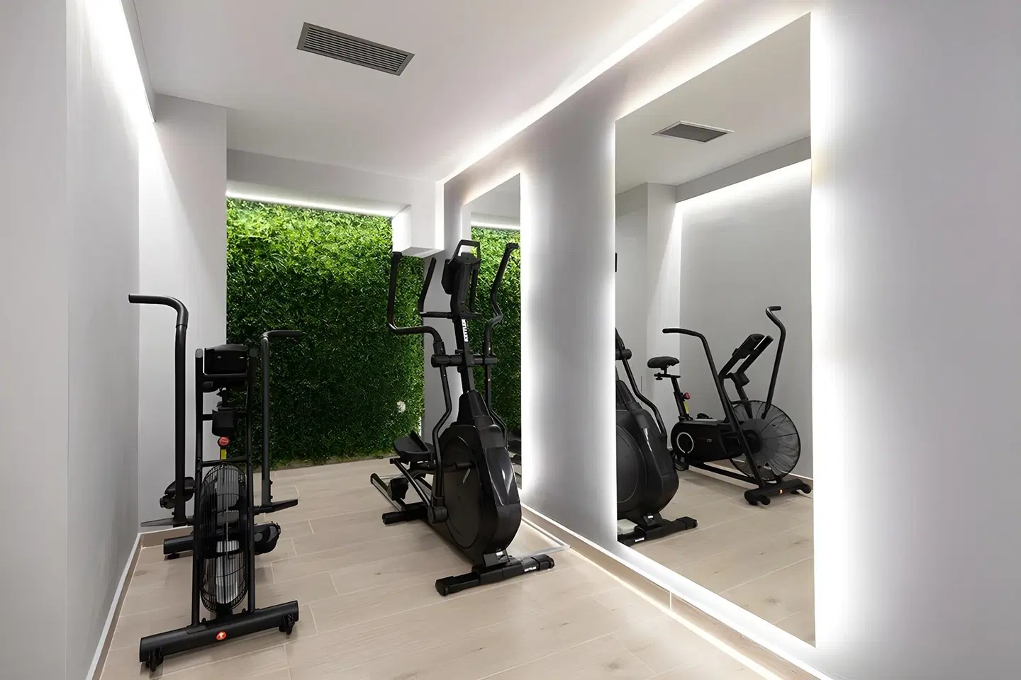 LUX&EASY Athens Downtown Residences SPORTS_AND_LEISURE