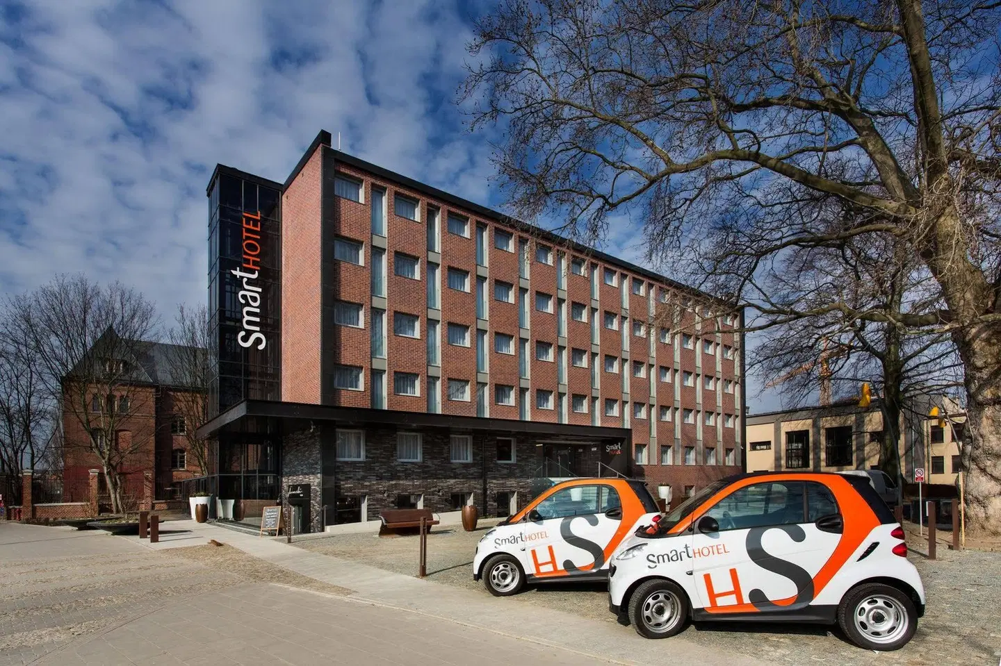 Smart Hotel EXTERIOR