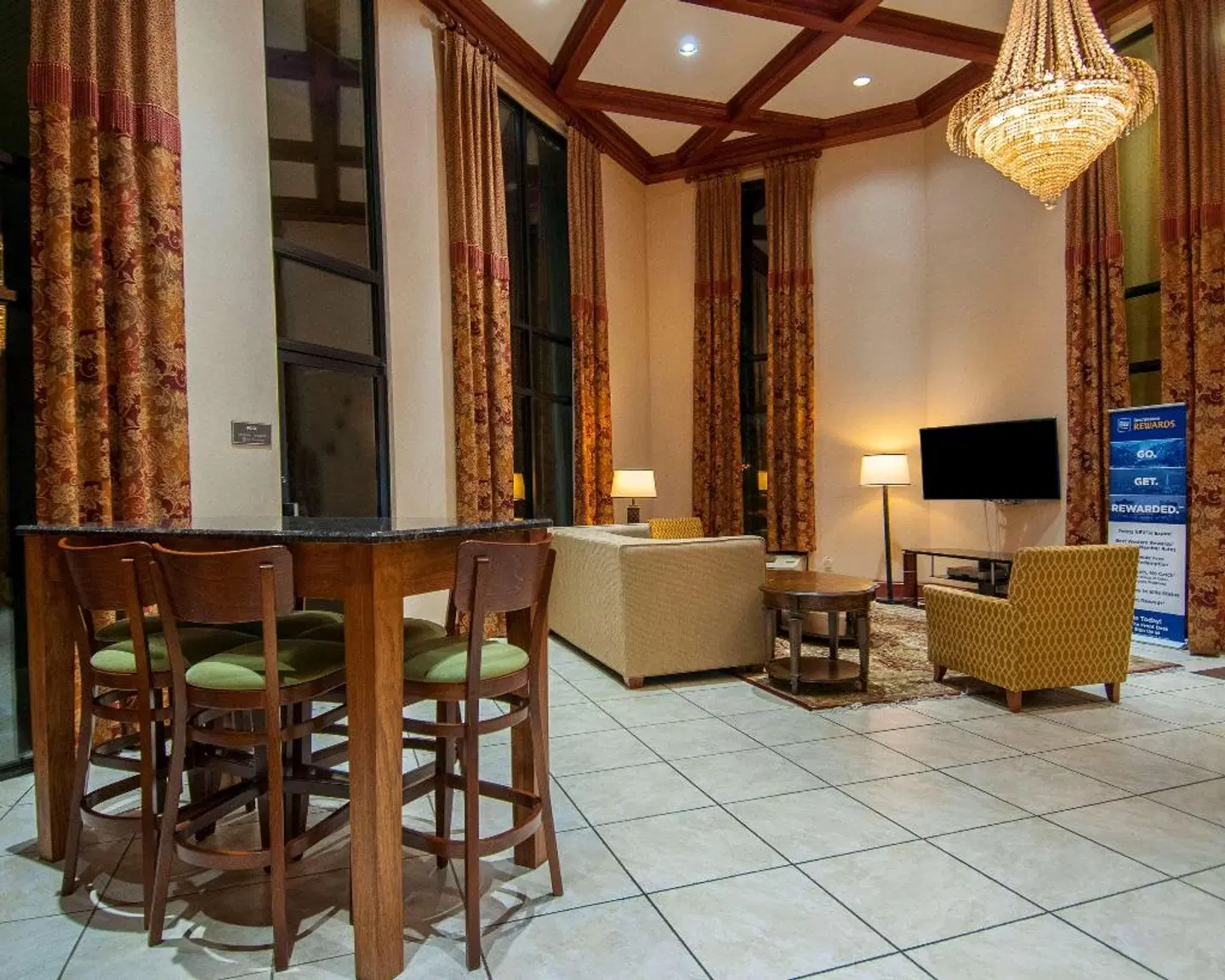 Best Western Vicksburg Inn Bar