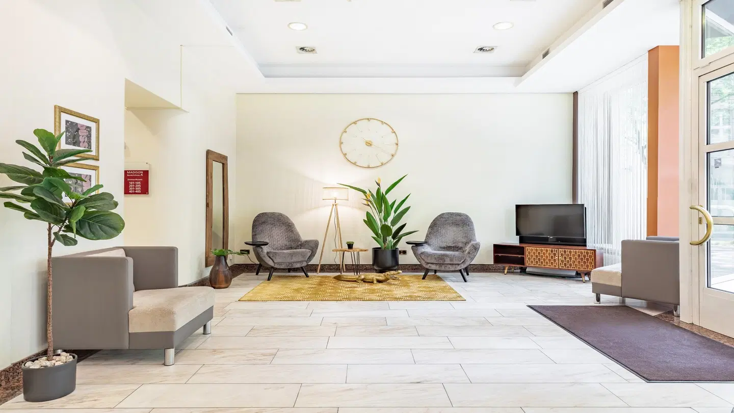 Garner Hotel Dusseldorf - Main Station by IHG LOUNGE_LOBBY