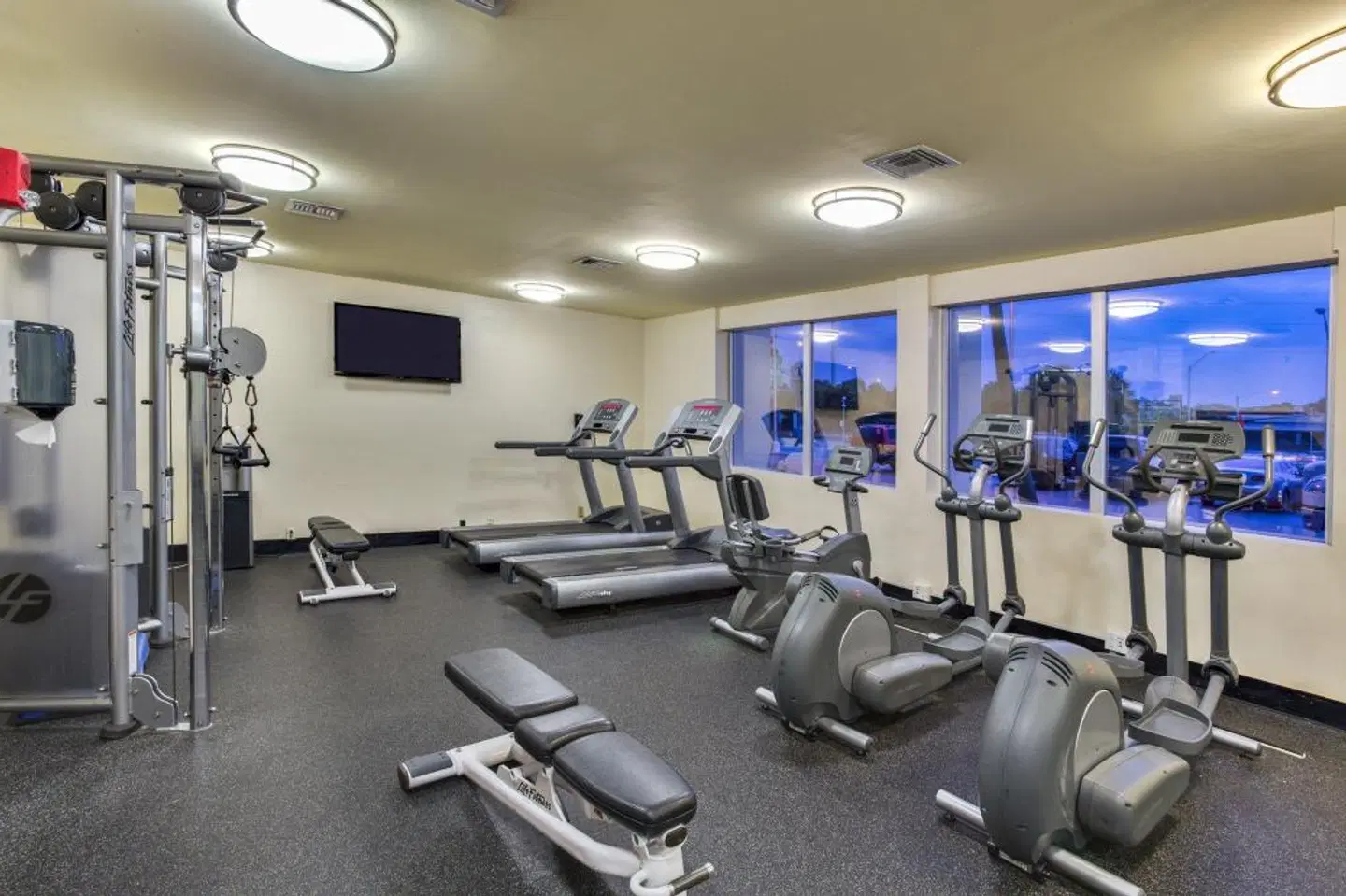Holiday Inn Miami International Airport SPORTS_AND_LEISURE