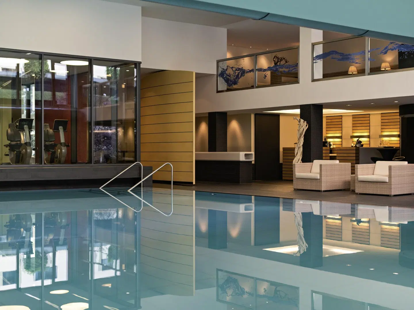 Pullman Berlin Schweizerhof Hallenbad