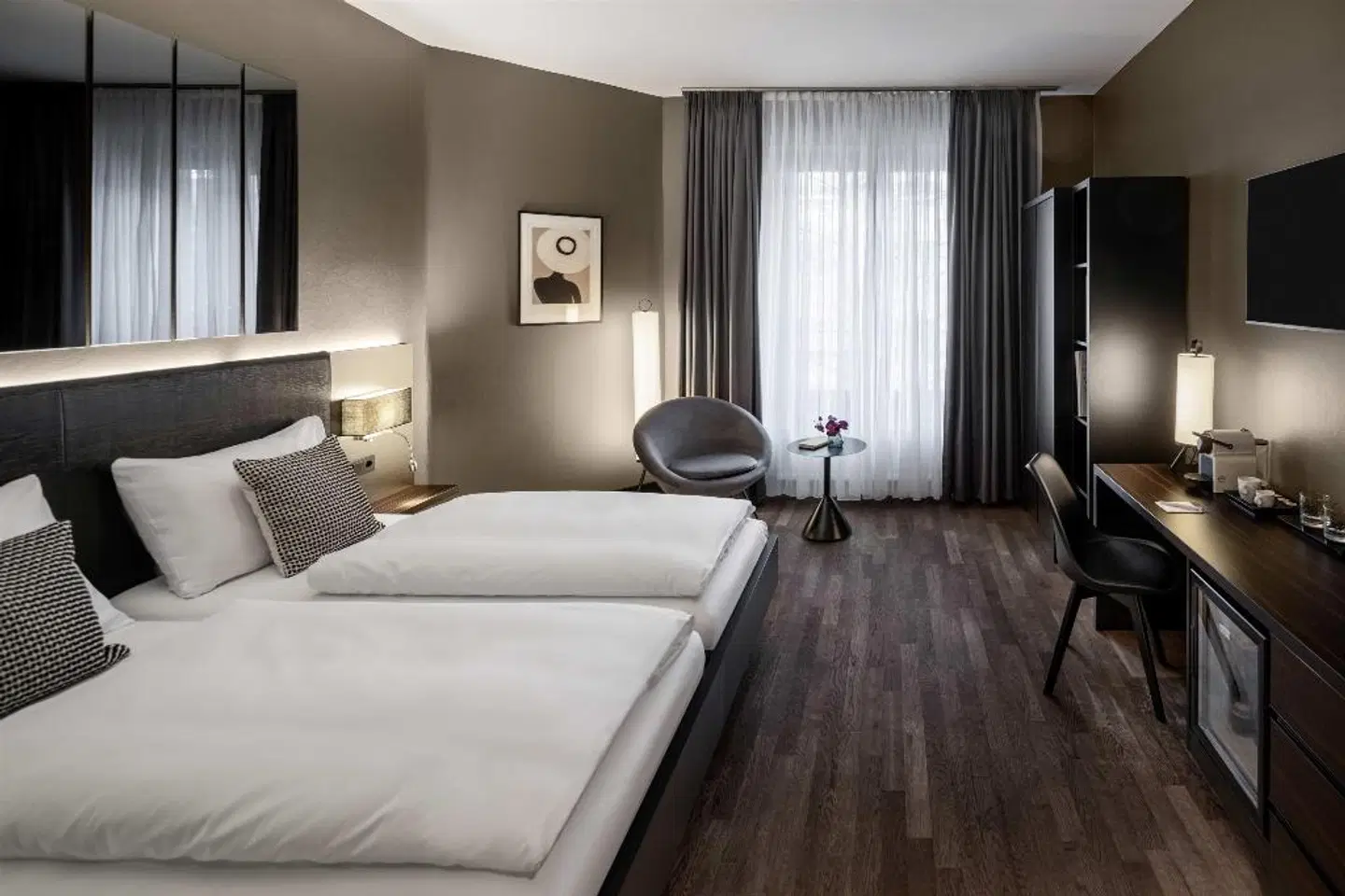 Hotel AMANO Düsseldorf ROOM_EXAMPLE
