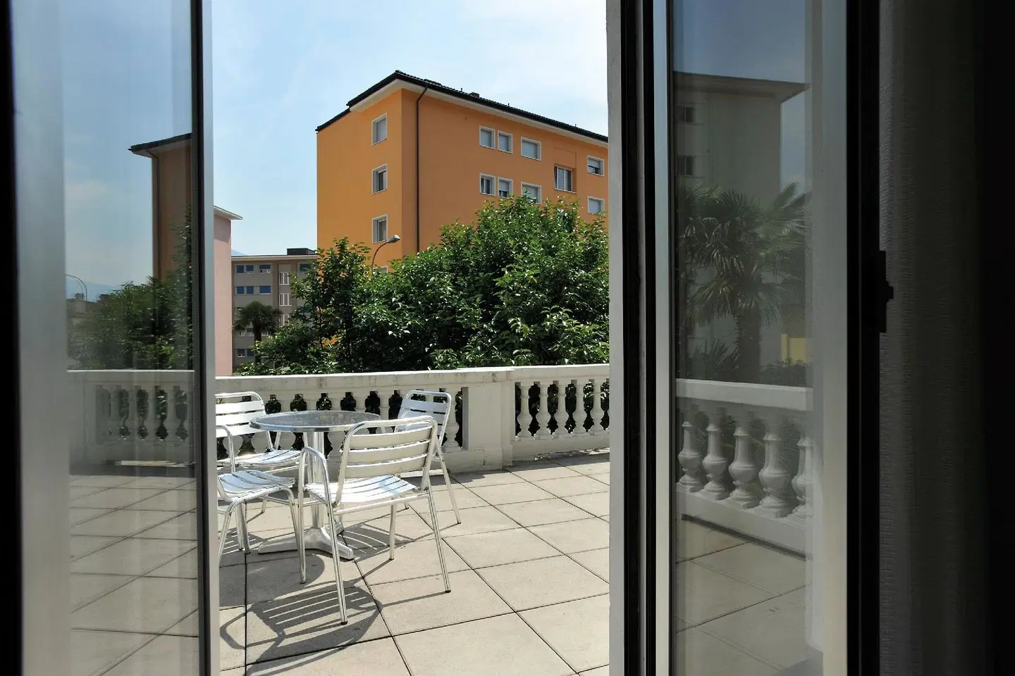Locarno Youth Hostel Terrasse
