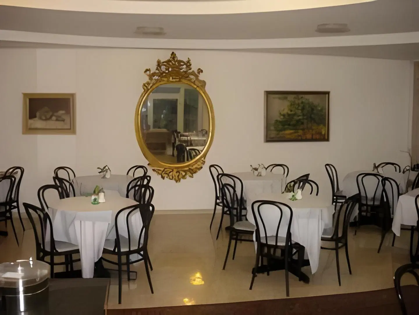 Dom-Hotel Restaurant