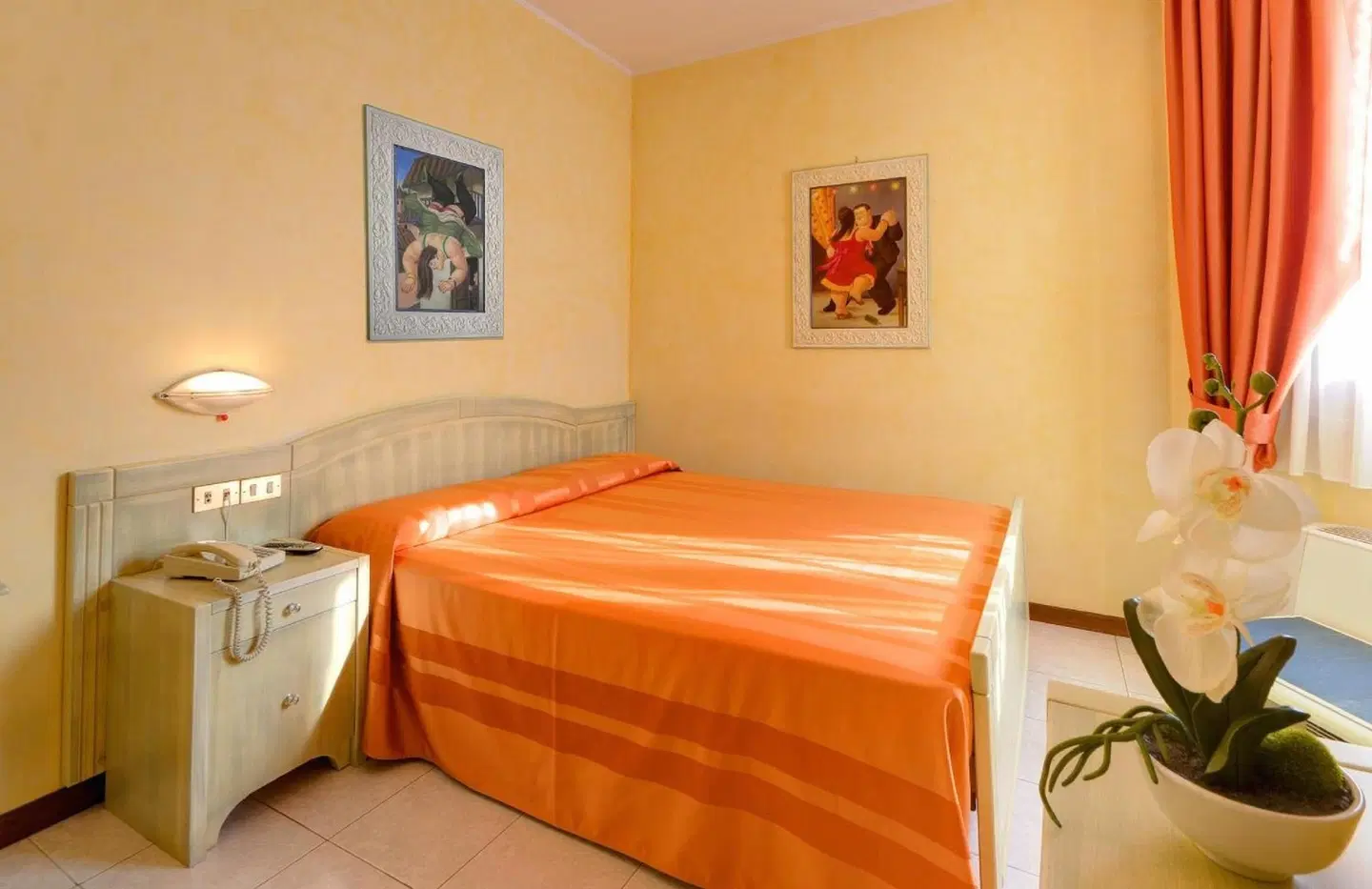 Cristoforo Colombo ROOM_EXAMPLE