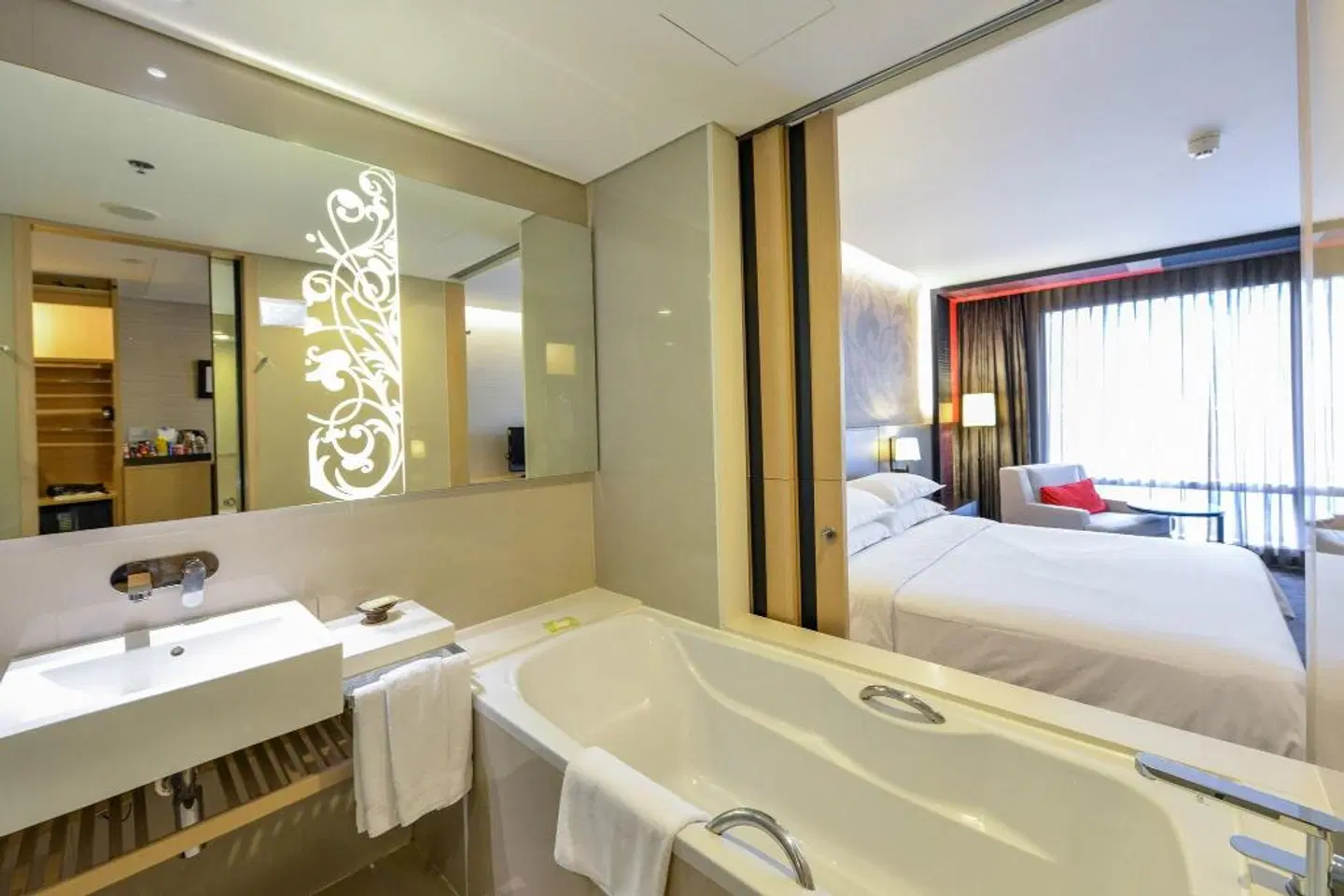 Four Points by Sheraton Bangkok, Sukhumvit 15 Badezimmer