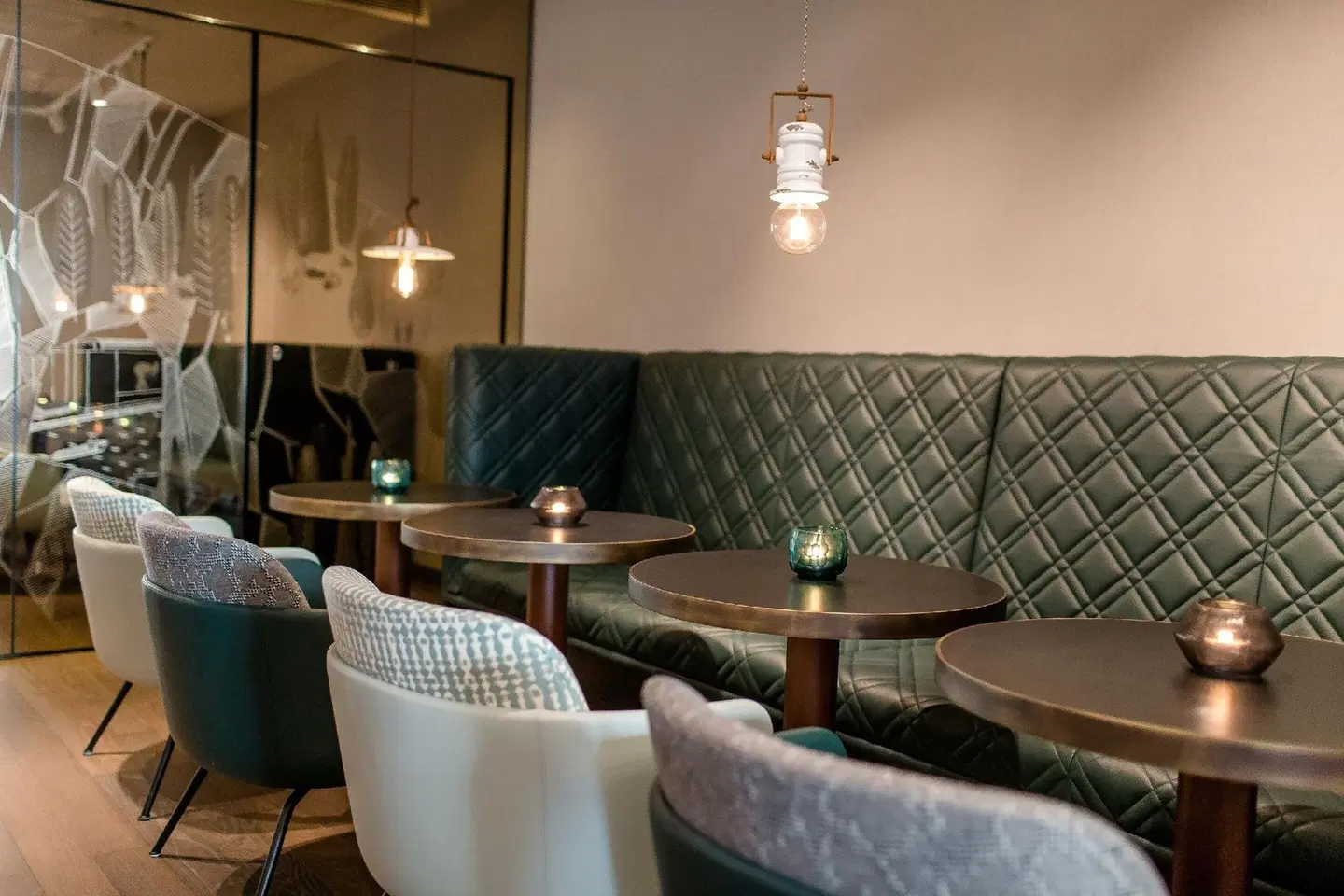 Motel One Linz-Hauptplatz Bar