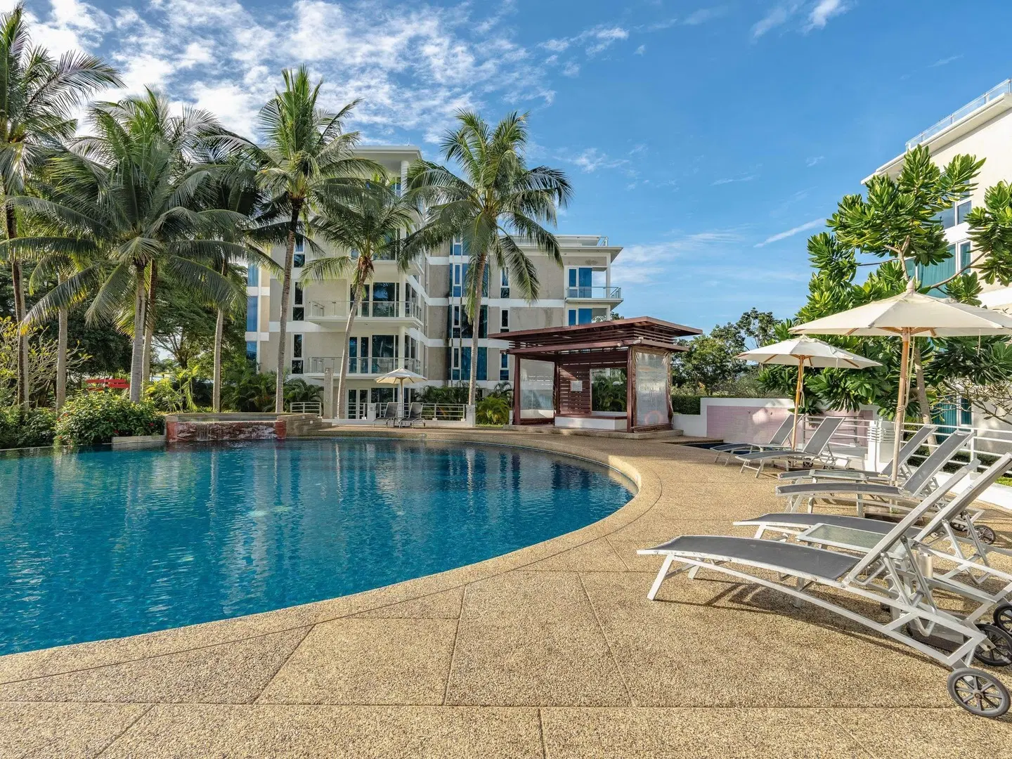 Splash Beach Resort OUTDOOR_POOL
