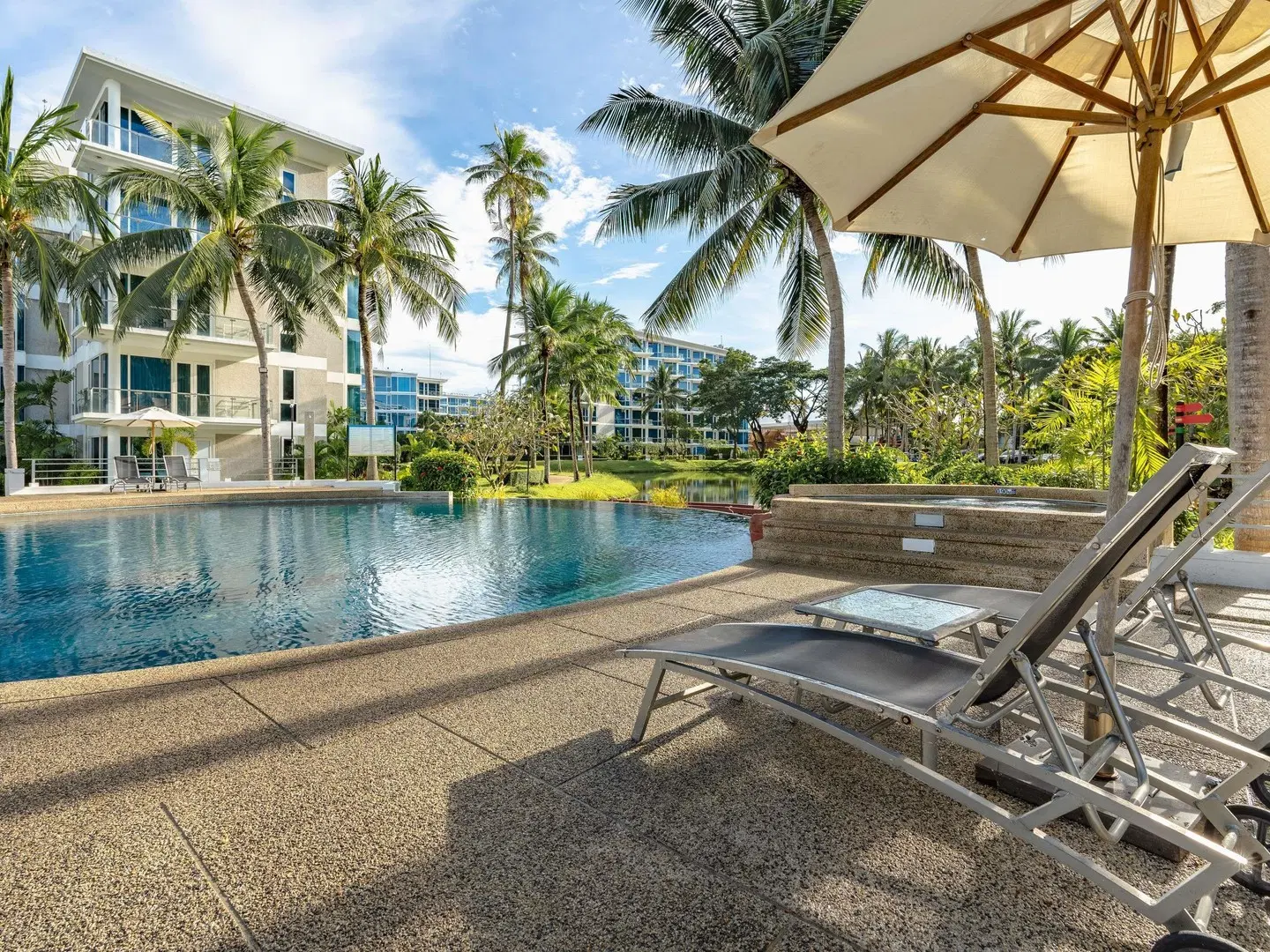Splash Beach Resort OUTDOOR_POOL