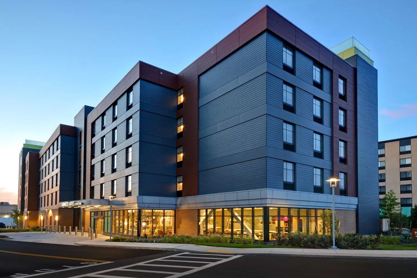 Home2 Suites by Hilton Boston South Bay EXTERIOR