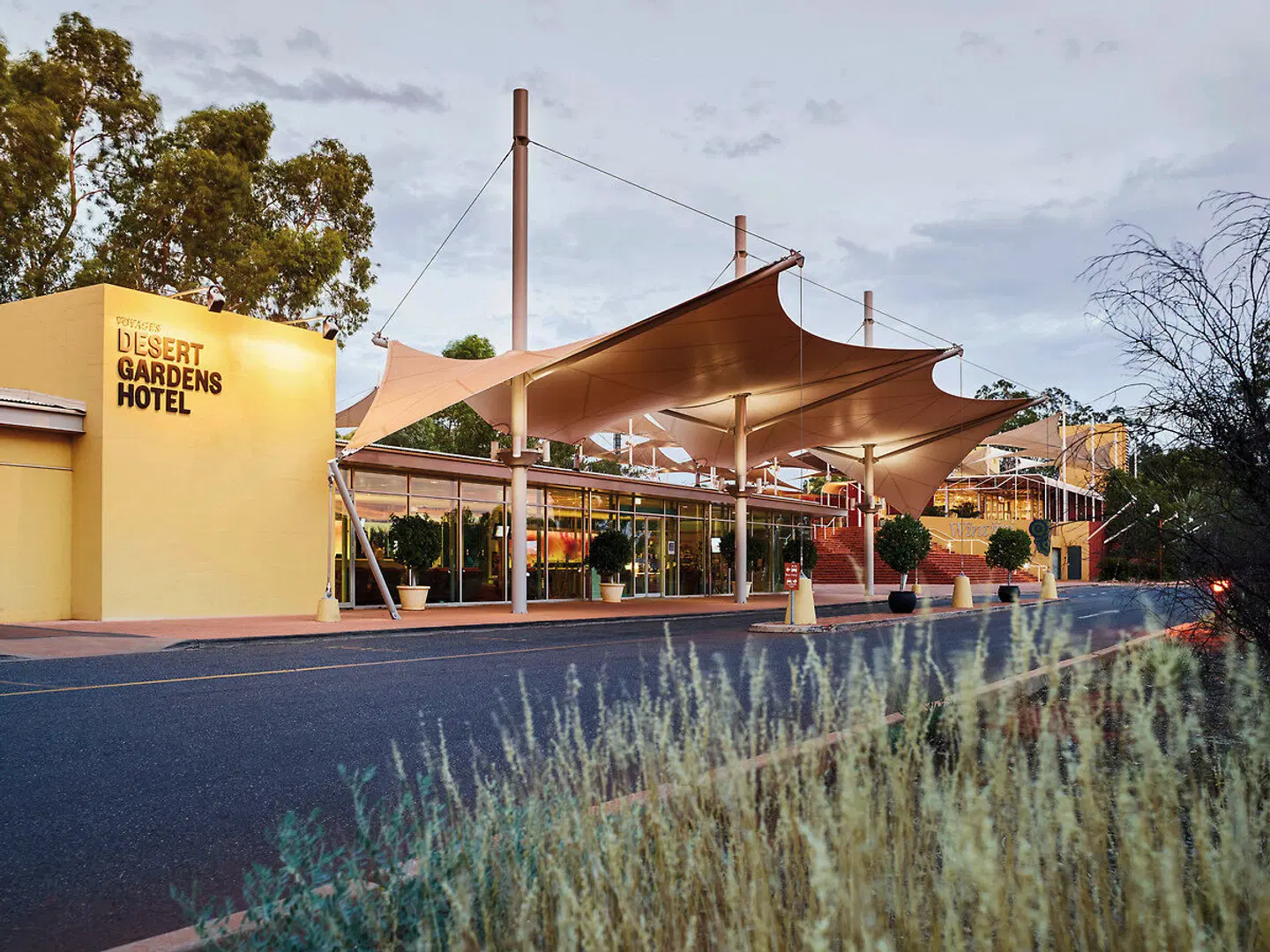 Desert Gardens Hotel EXTERIOR